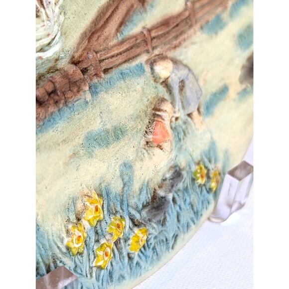 Byron Molds 3D Ceramic Wall Hanging Plate – Vintage 1980 Cottagecore Farm Scene - Picture 7 of 10